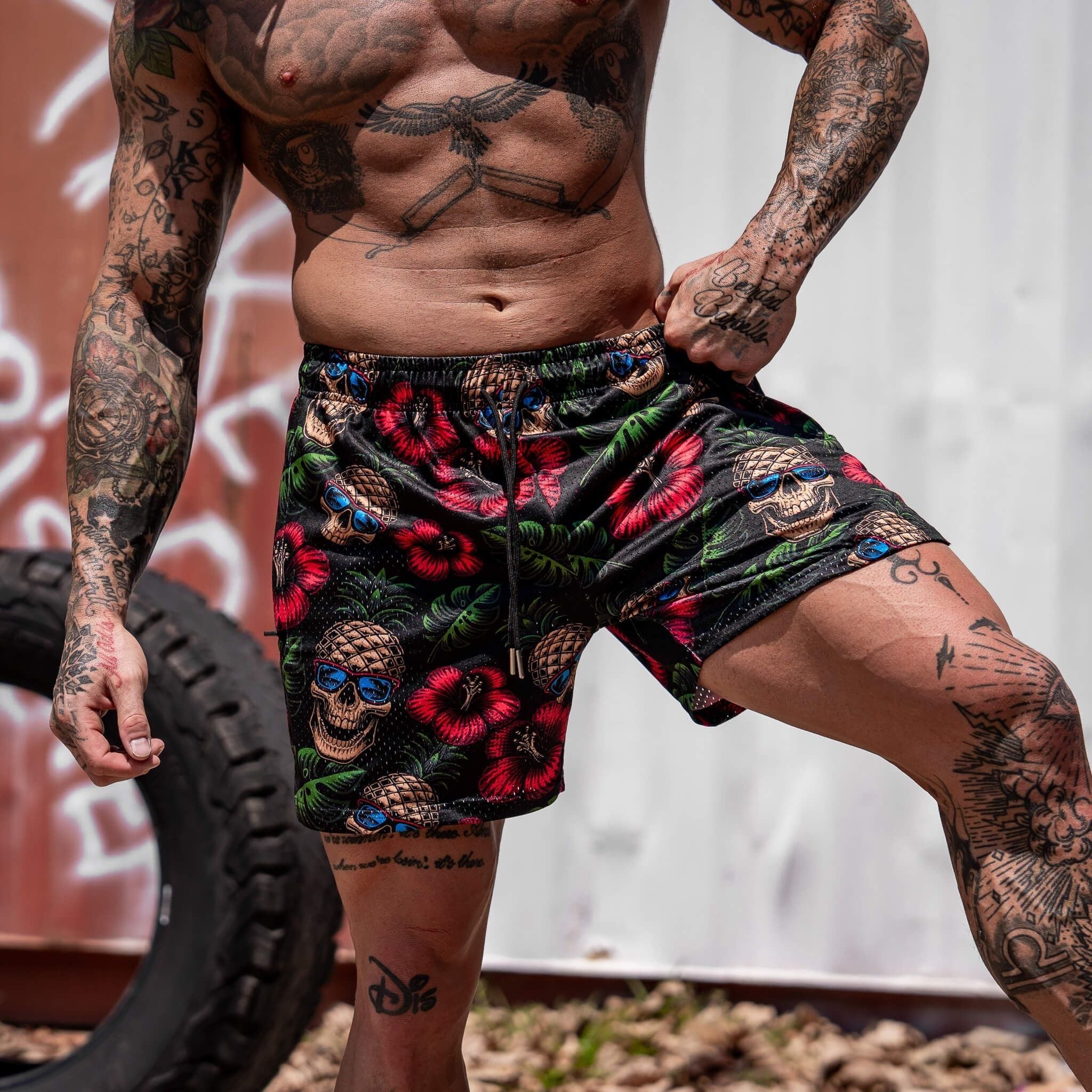 Mid Thigh Mesh Training / Lifestyle Shorts | 5"