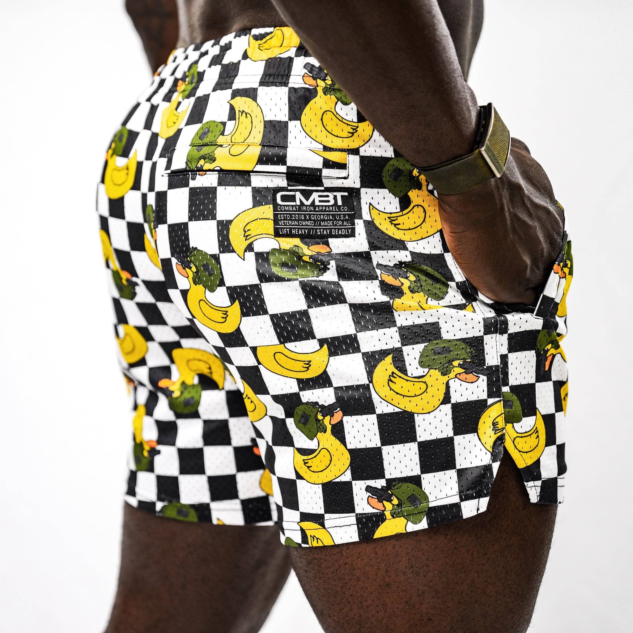 Mid Thigh Mesh Training / Lifestyle Shorts | 5"