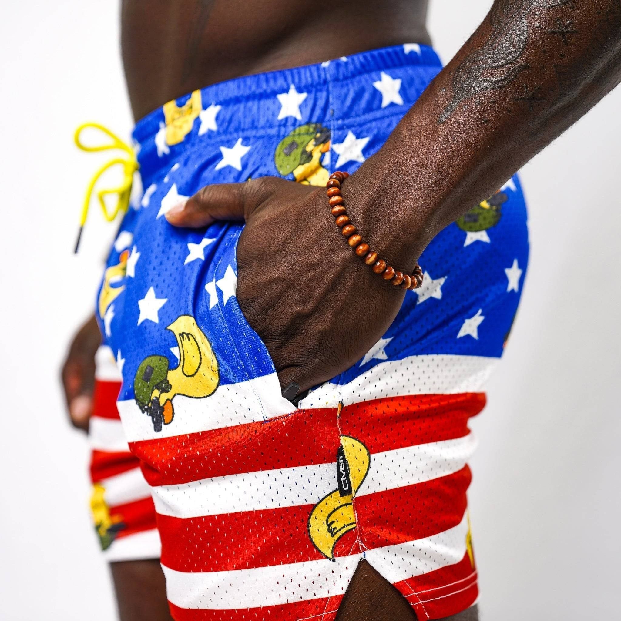 Mid Thigh Mesh Training / Lifestyle Shorts | 5"