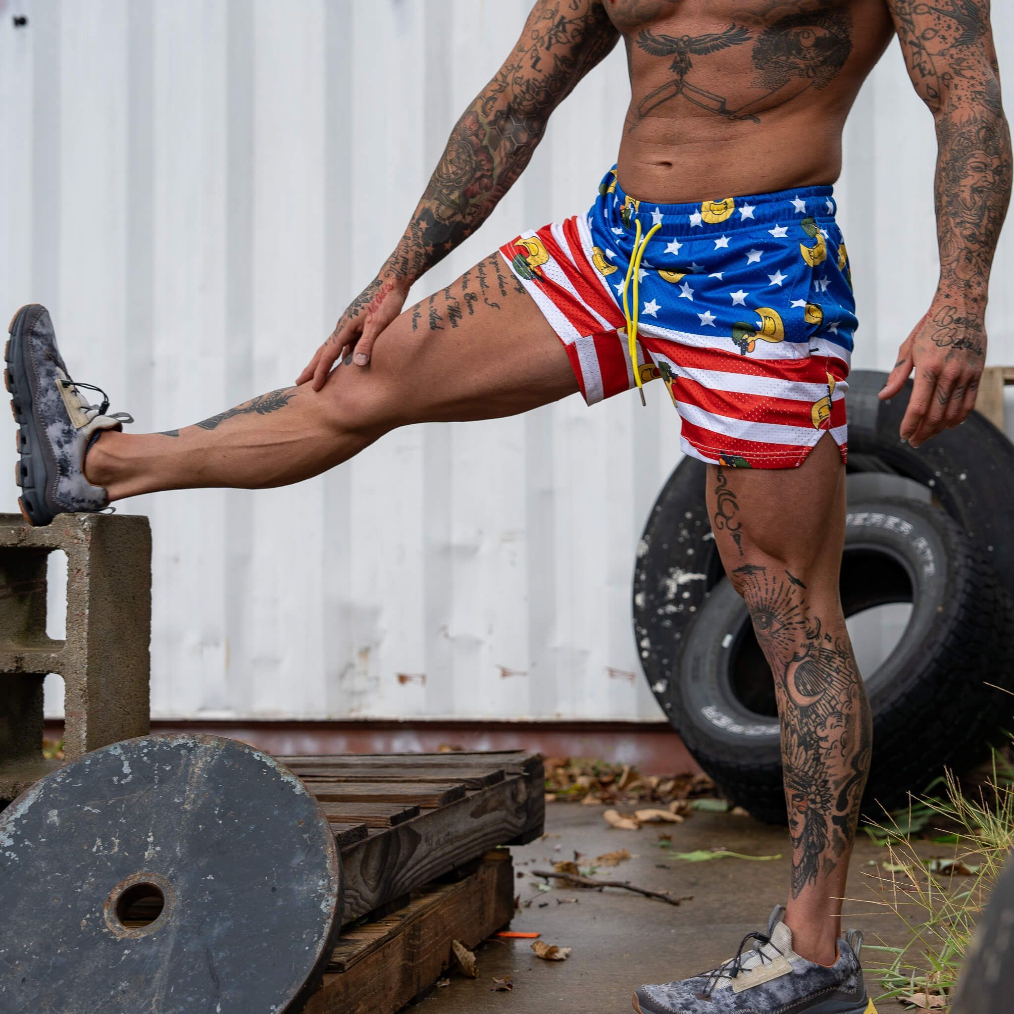 Mid Thigh Mesh Training / Lifestyle Shorts | 5"