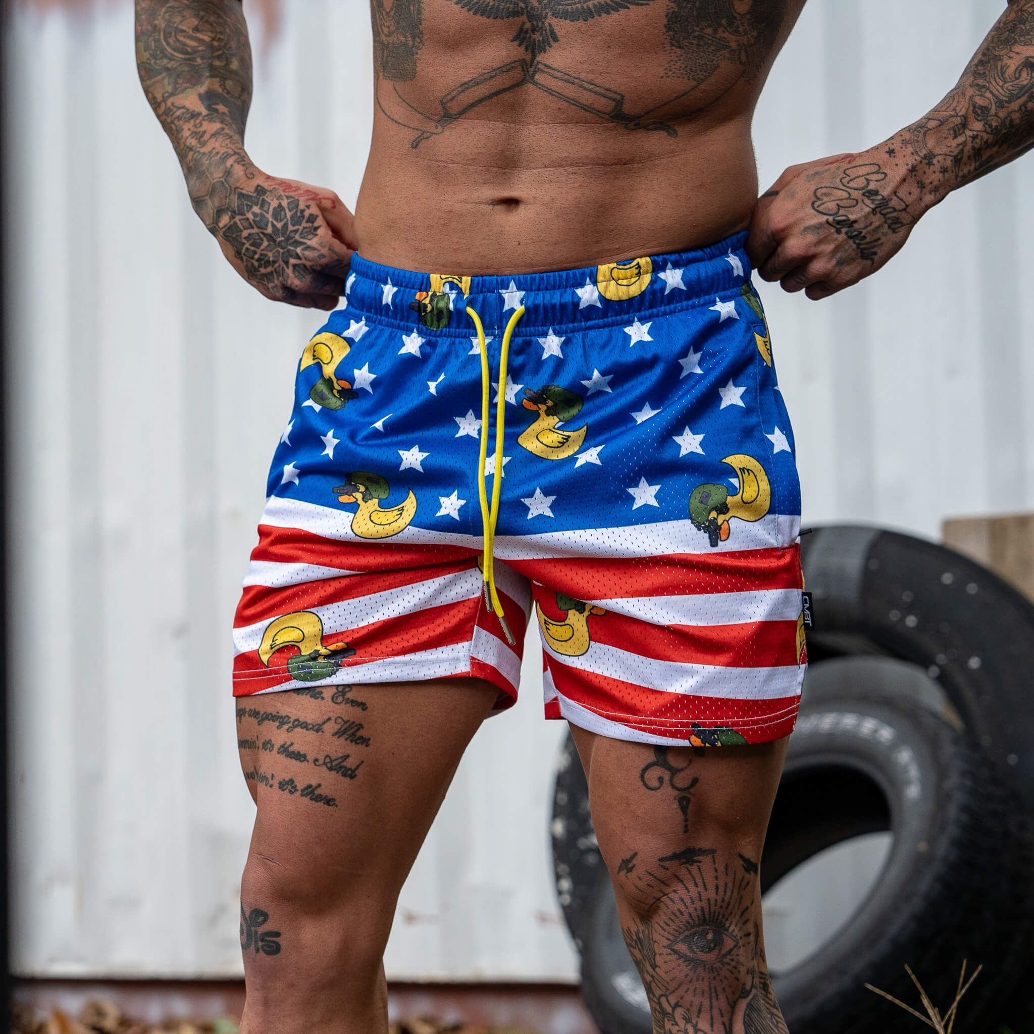 Mid Thigh Mesh Training / Lifestyle Shorts | 5"