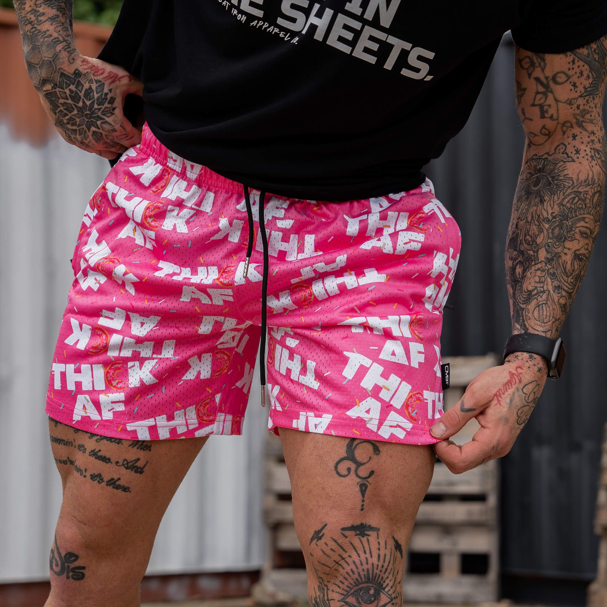 Mid Thigh Mesh Training / Lifestyle Shorts | 5"