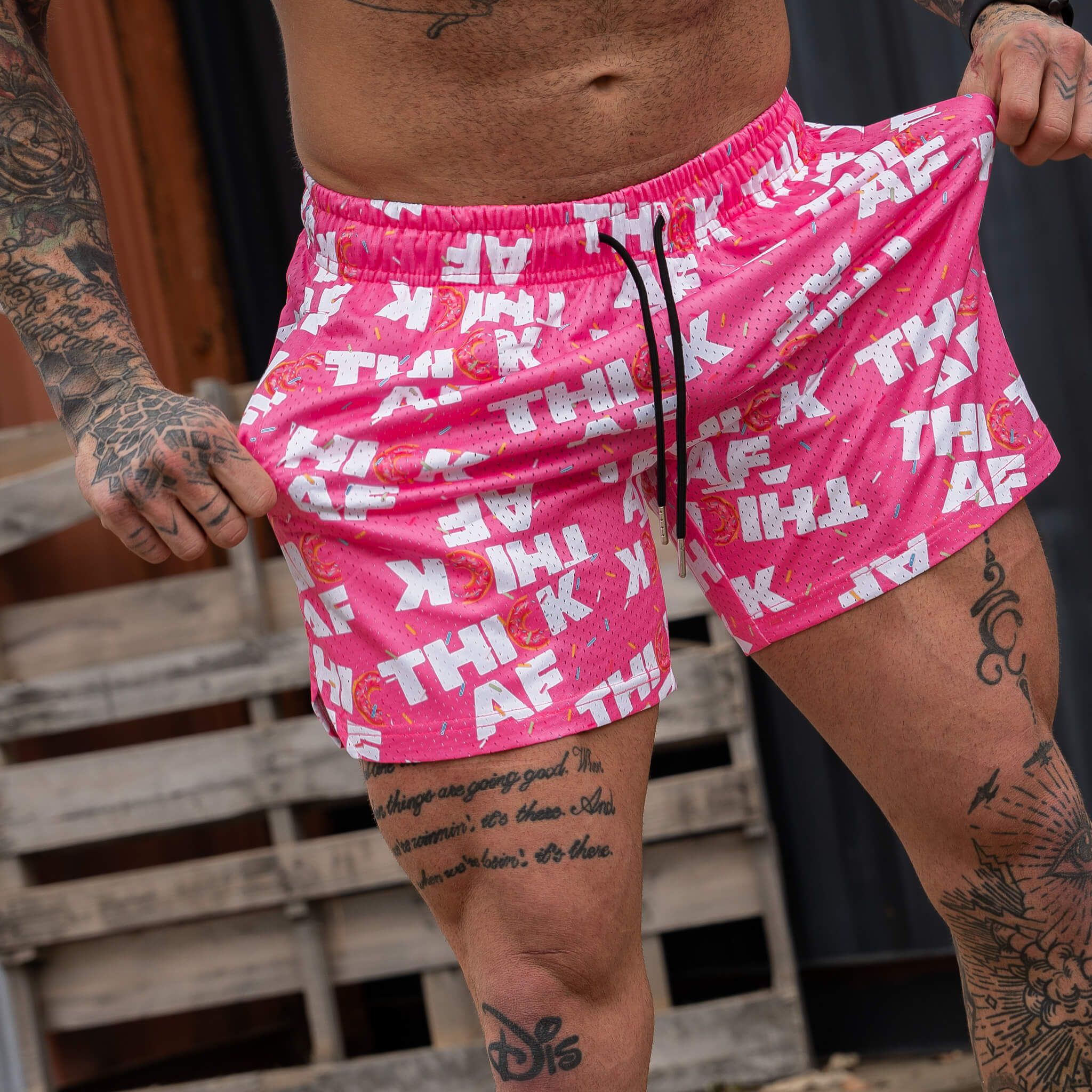 Mid Thigh Mesh Training / Lifestyle Shorts | 5"