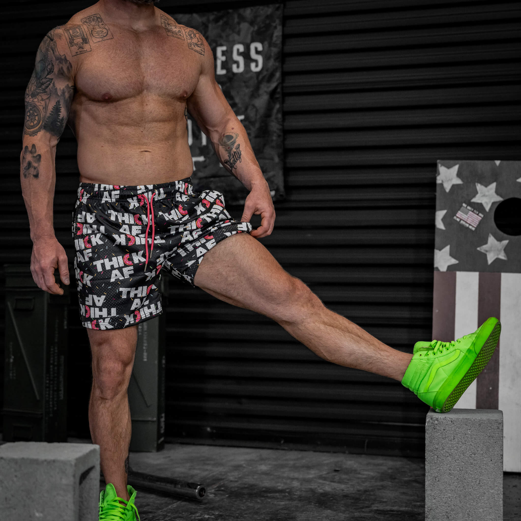 Mid Thigh Mesh Training / Lifestyle Shorts | 5"