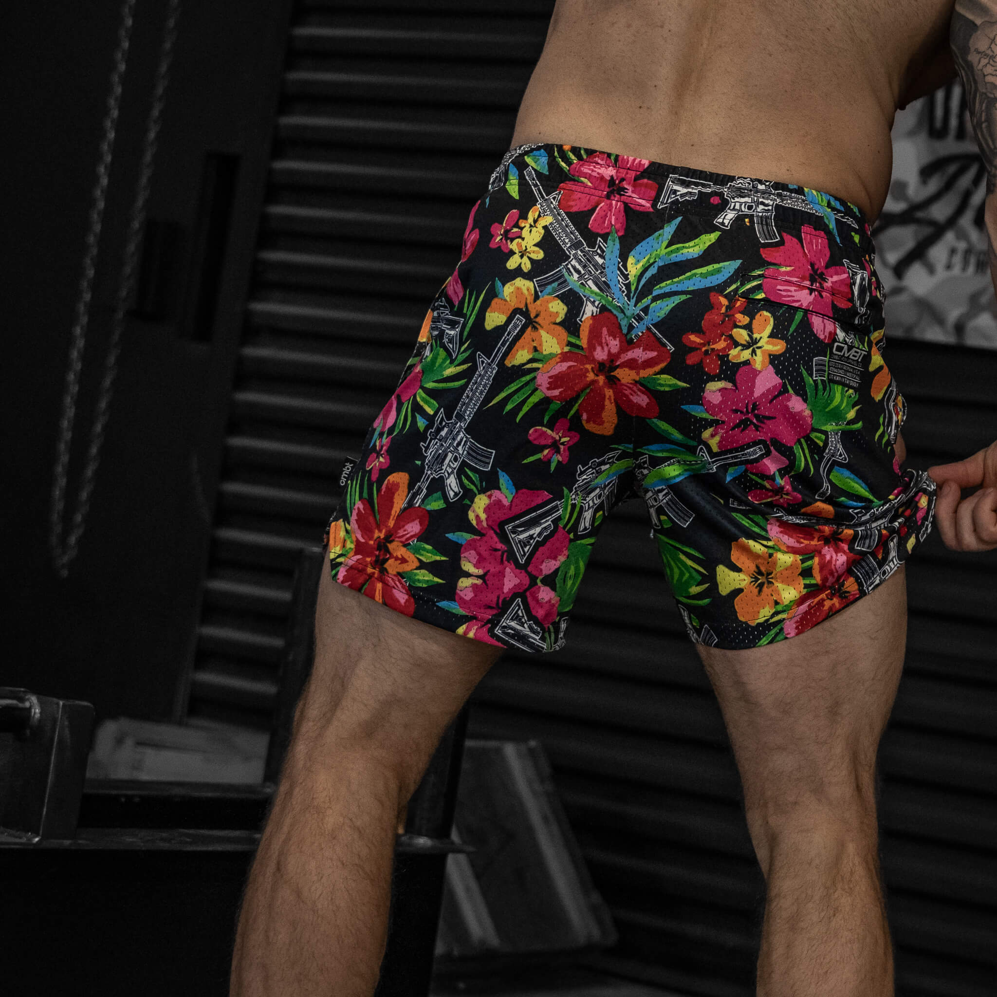 Mid Thigh Mesh Training / Lifestyle Shorts | 5"