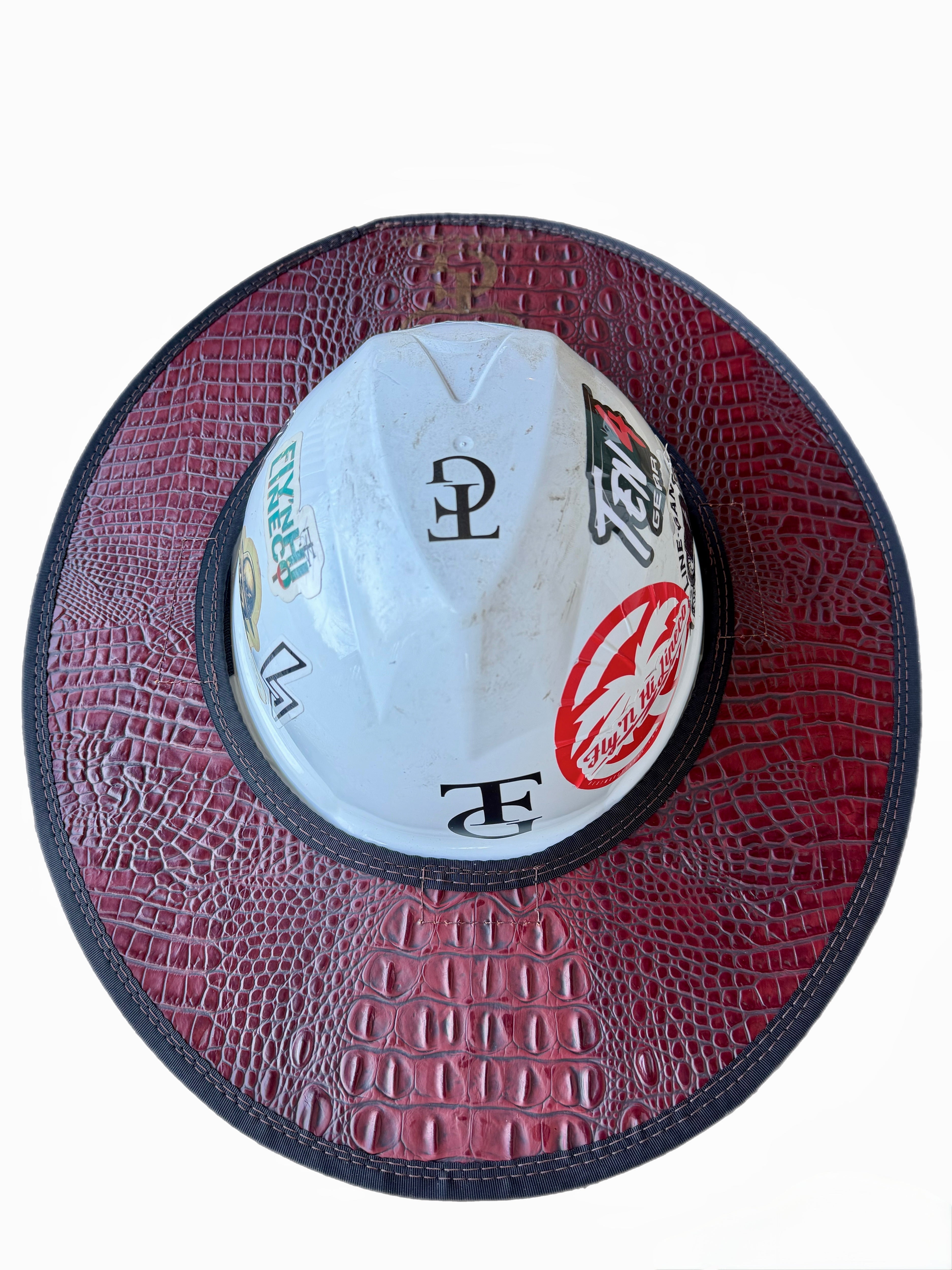 Low Country- The Blazing Saddle - Embossed Red Gator Sunshade