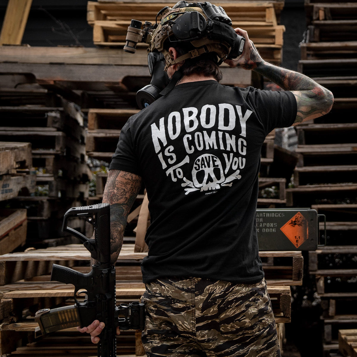 Nobody Is Coming To Save You Skull Men's T-Shirt