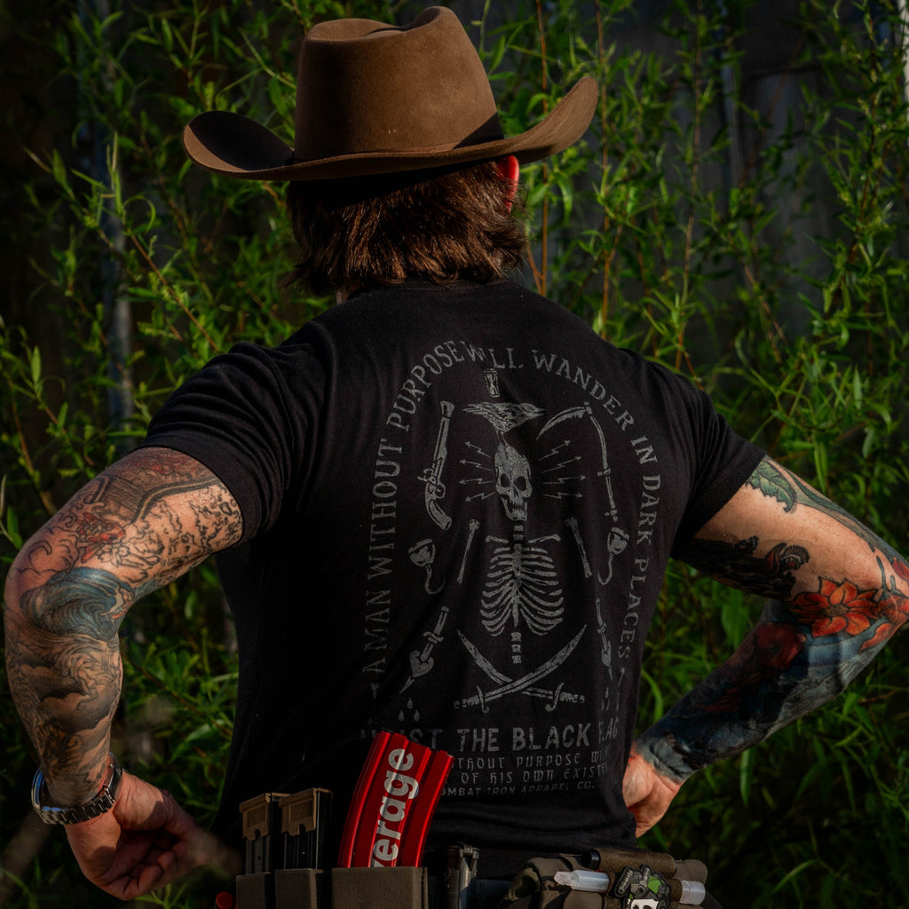 Hoist the Black Flag Skull & Bones Men's T-Shirt