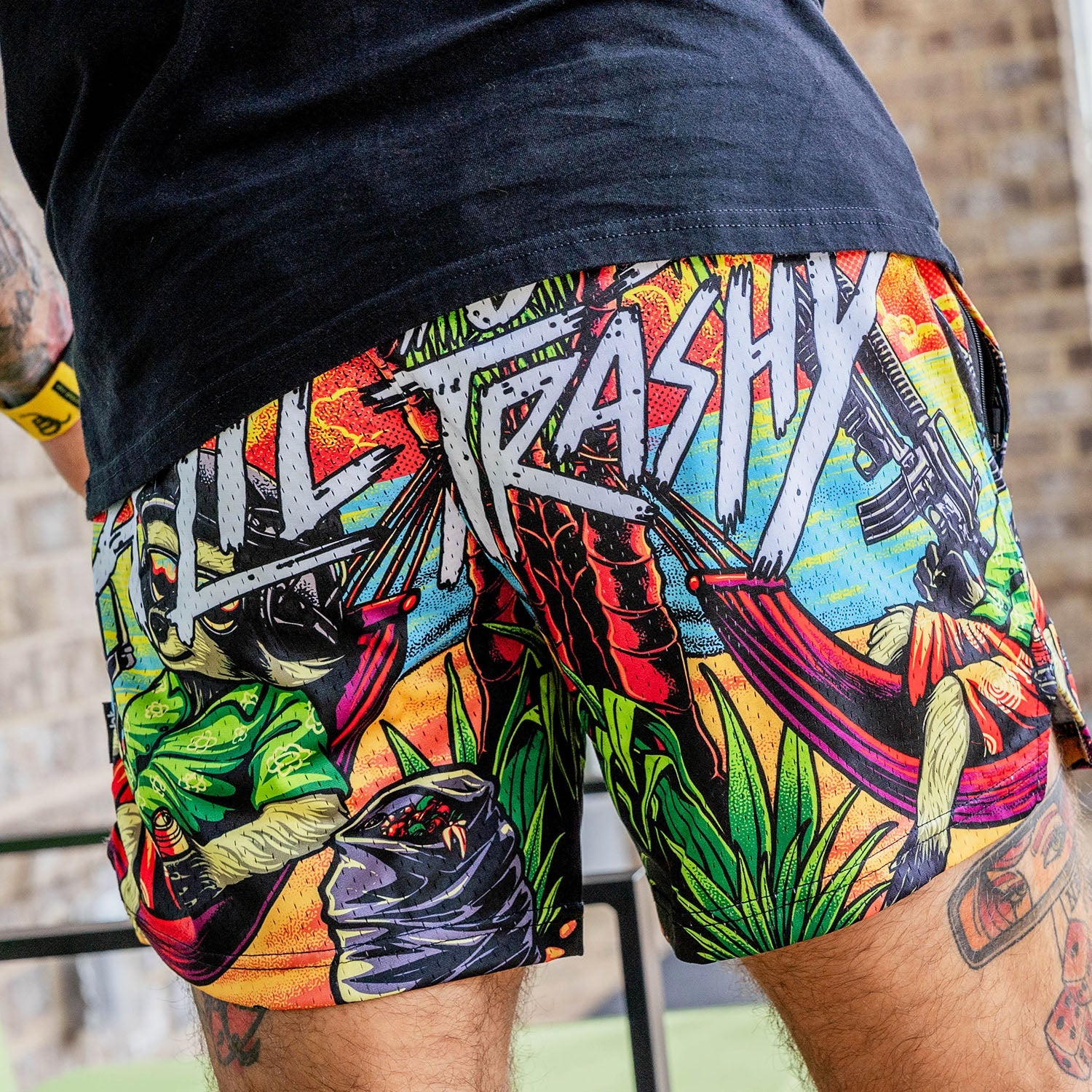 Mid Thigh Mesh Training / Lifestyle Shorts | 5"